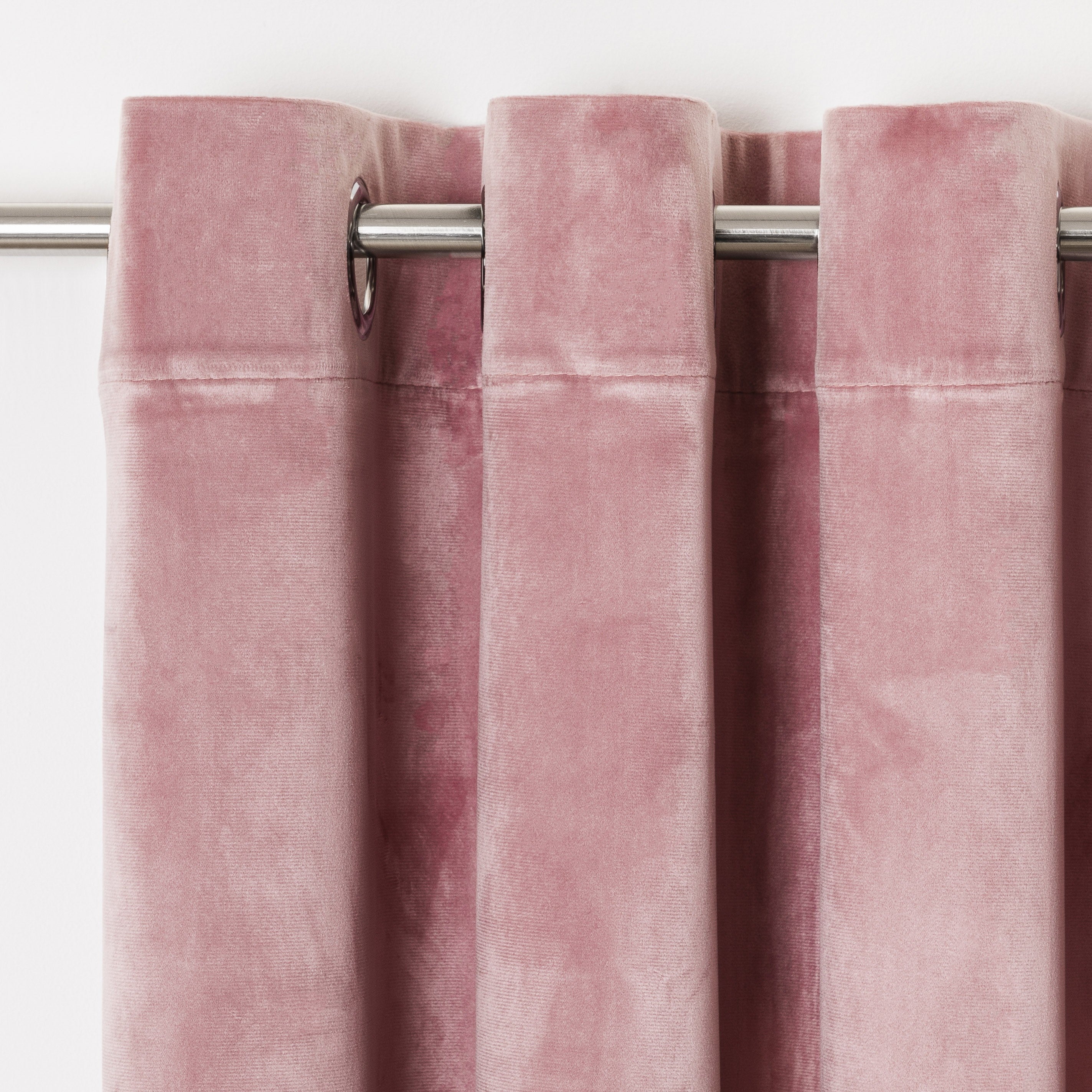 NUOVA TENDA CON OCCHIELLI IN VELLUTO