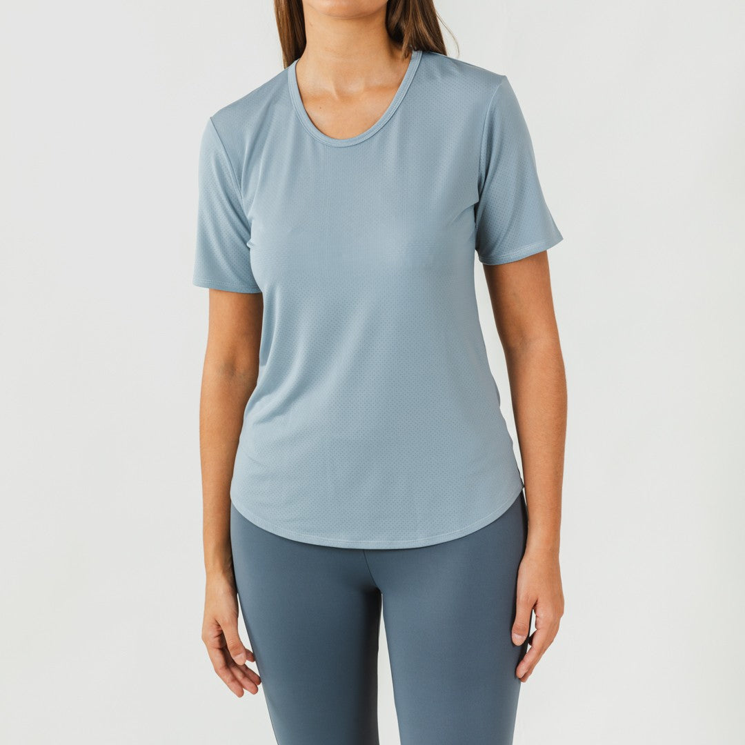 Completo sportivo da donna con leggings lunghi, modello M/C