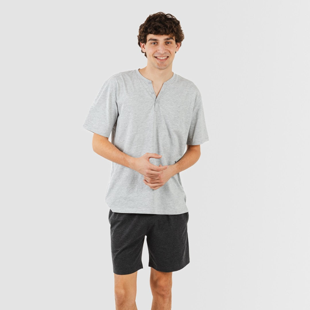 Pigiama corto da uomo con bottoni semplici