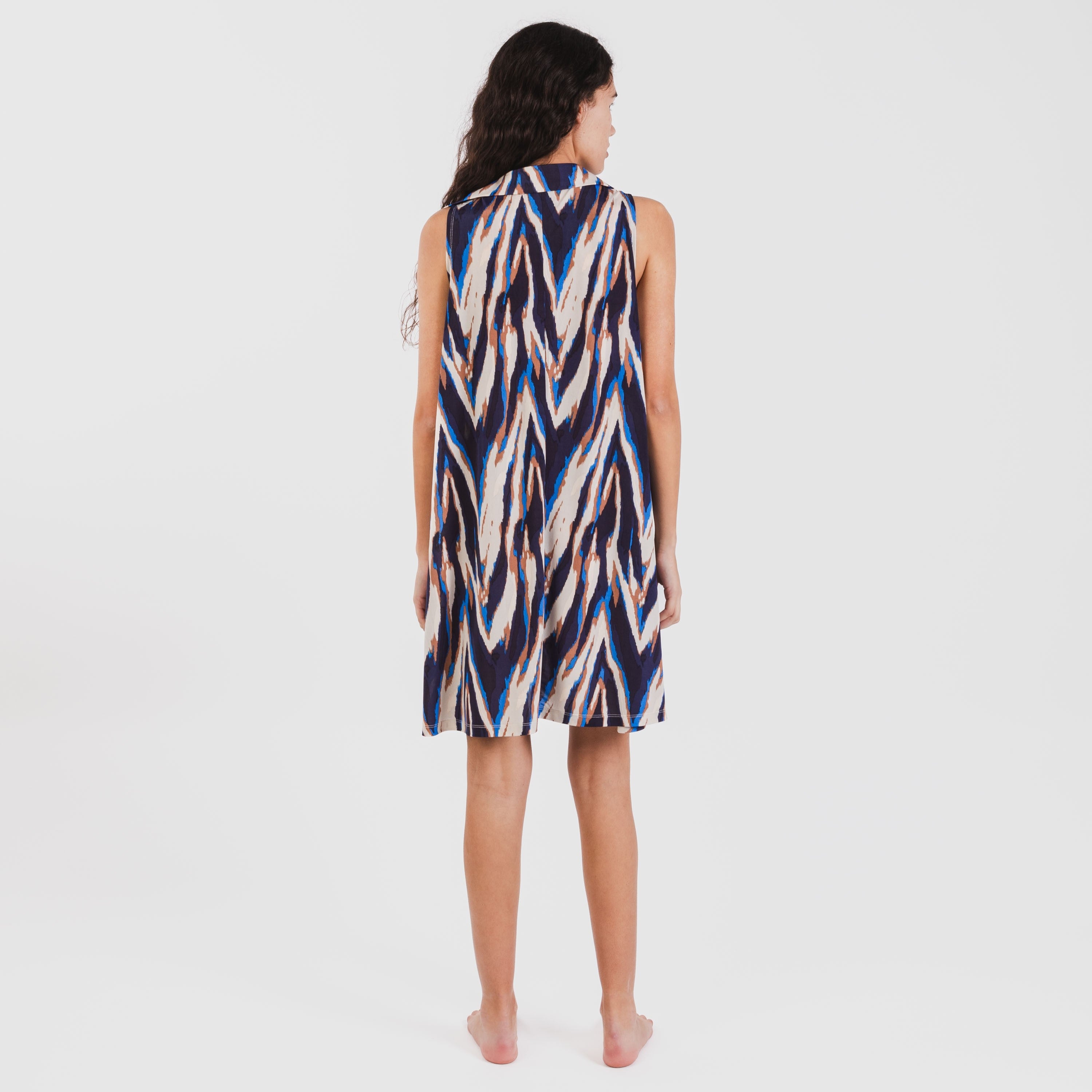 ABITO CATHERINE CON SCOLLO A REVERS MORBIDO