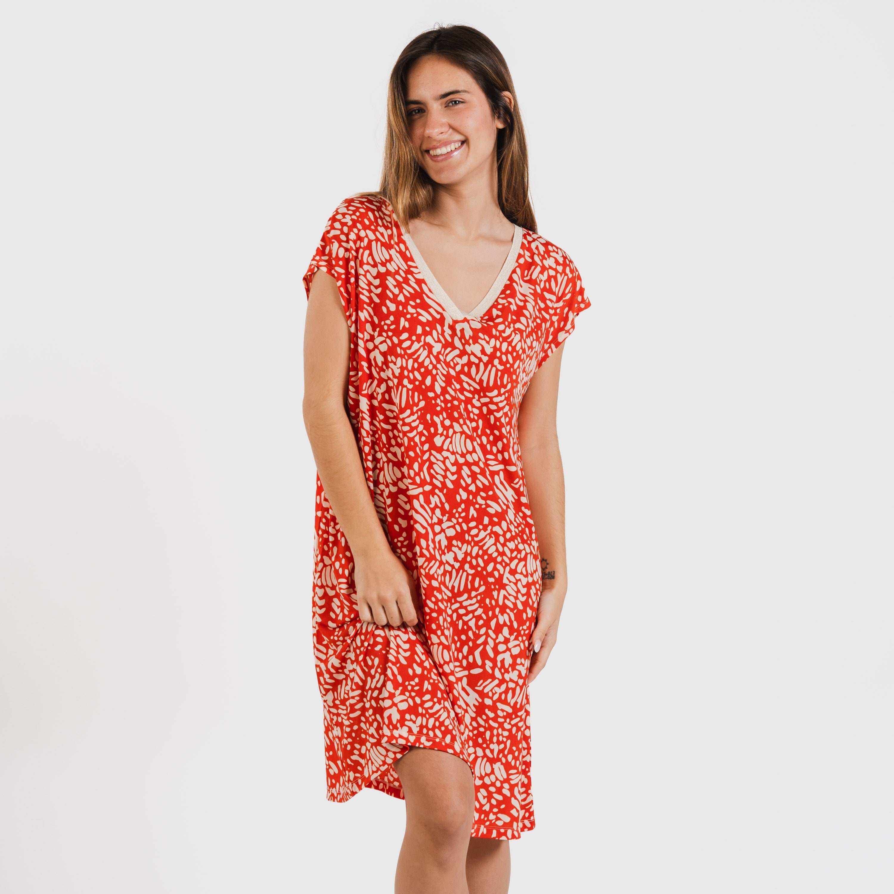 ABITO CORTO MORBIDO E FLUIDO MIQUELA