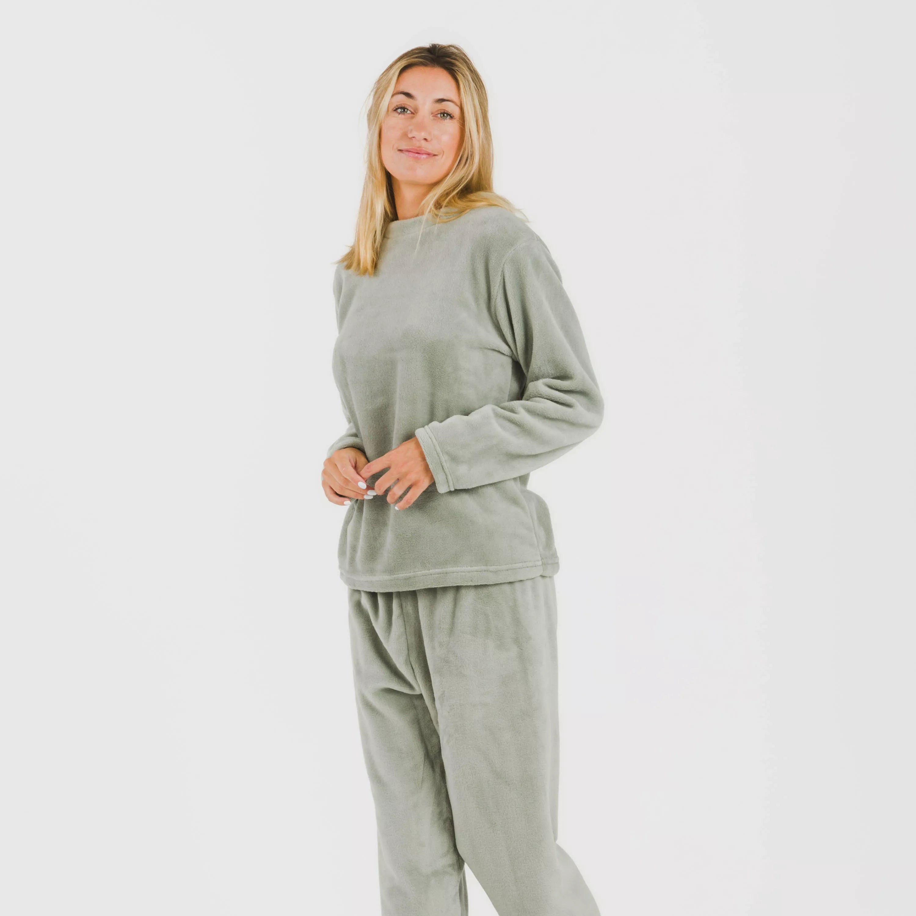 PIGIAMA IN VELLUTO SEMPLICE