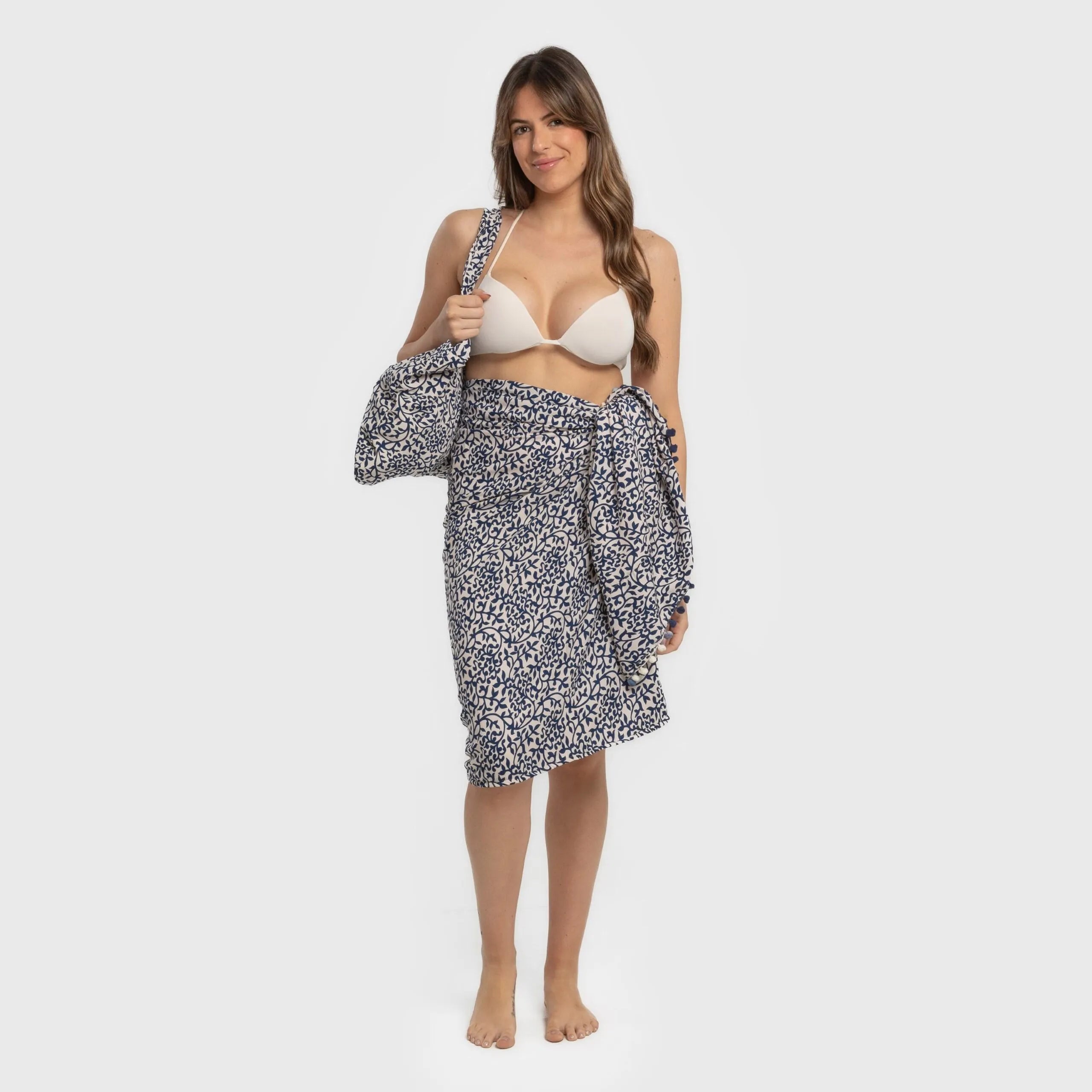 CONFEZIONE ASCIUGAMANO SARONG + BORSA A MANO