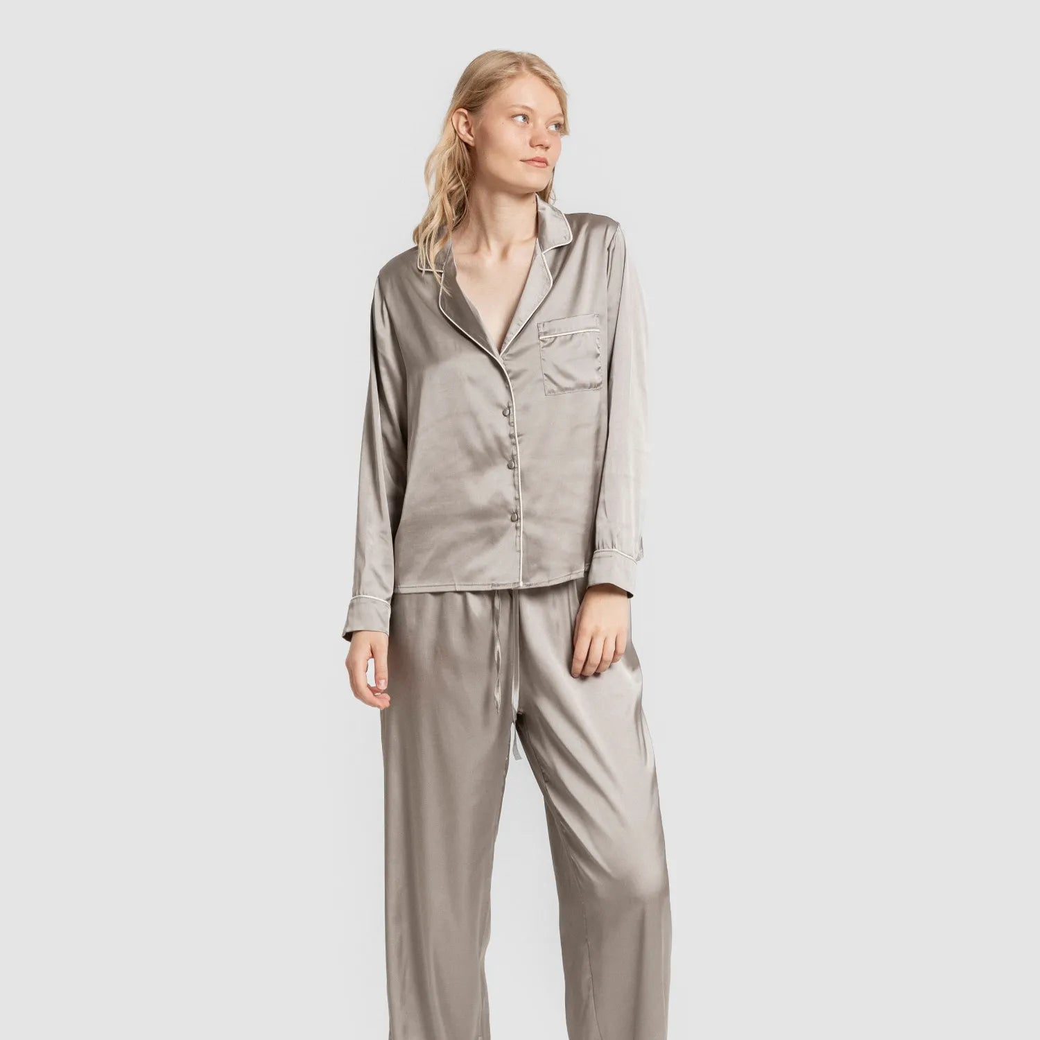 Pigiama lungo in raso da donna Friday Solid