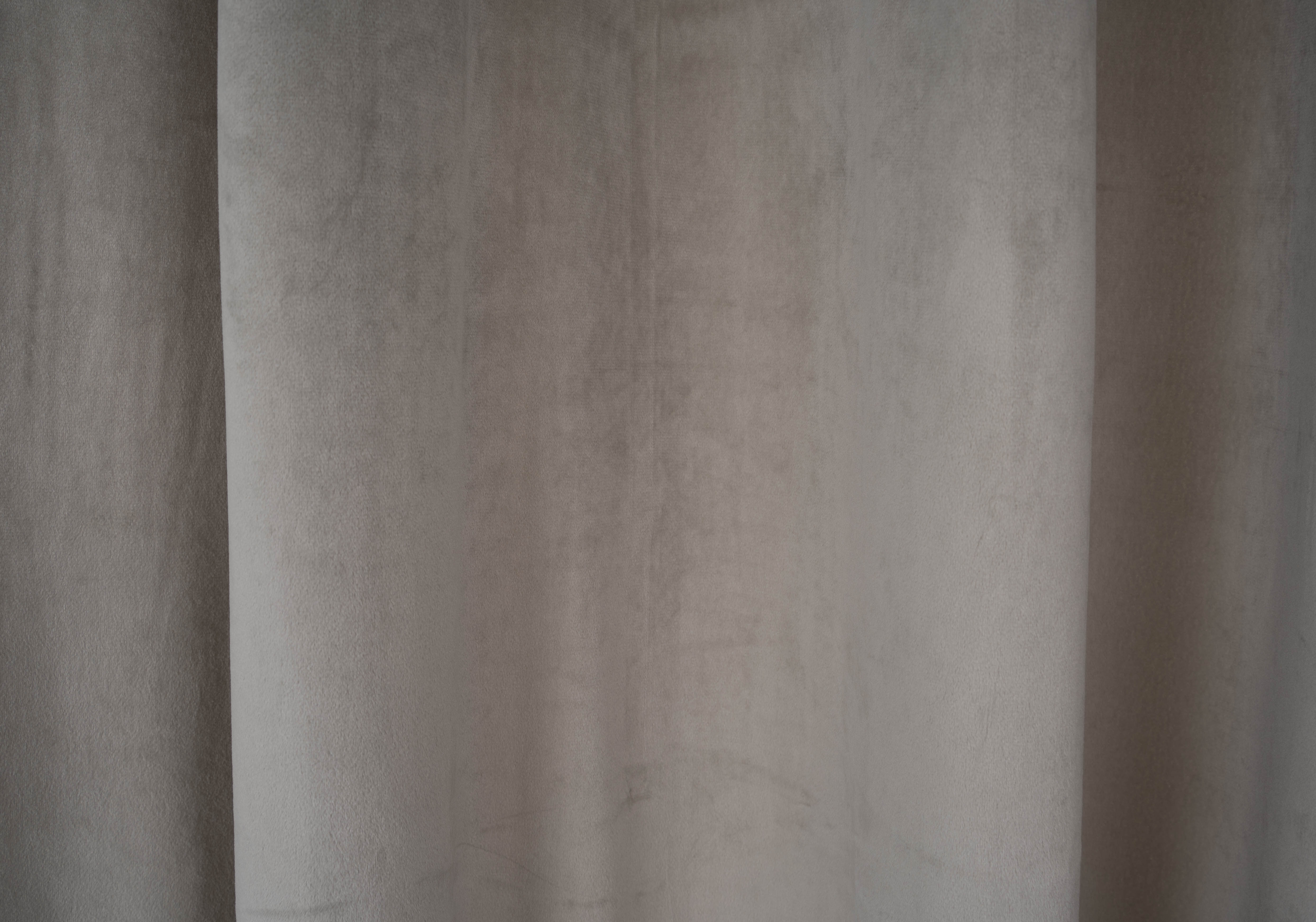 Cortina New Terciopelo Gris Claro