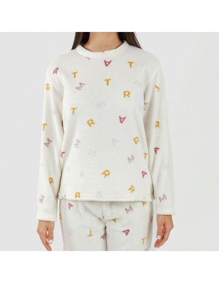 Pigiama pile coral Letras Pigiama pile coral Letras