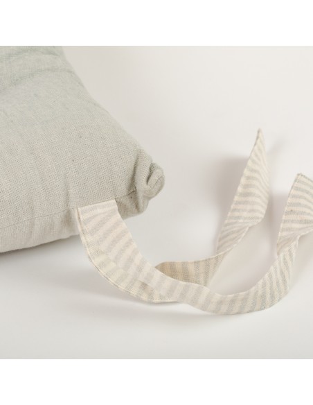 Cuscino per sedia con bottoni in cotone tinta unita Cuscino per sedia con bottoni in cotone tinta unita