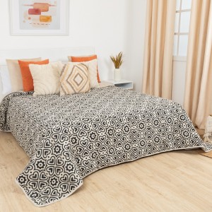 Copriletto jacquard ciniglia Capri beige nero - 120gr