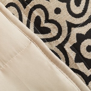 Copriletto jacquard ciniglia Capri beige nero - 120gr 2