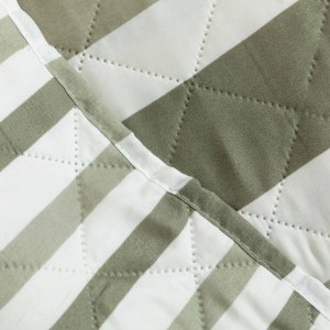 Copriletto bouti Raya Aviles verde militare 2