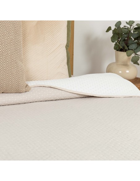 Copriletto doppio tessuto jacquard Punto Copriletto doppio tessuto jacquard Punto