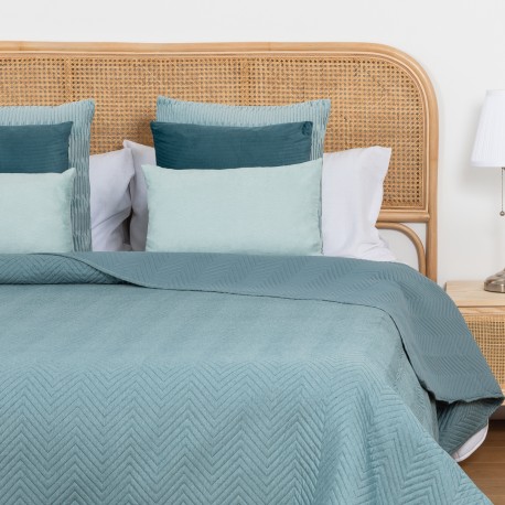 Copriletto bouti effetto consumato tinta unita