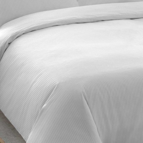 Copripiumino in raso tinta unita