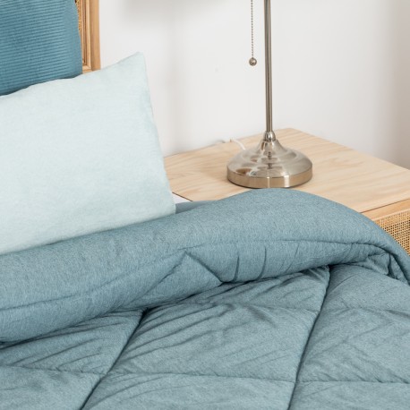 Trapunta effetto consumato tinta unita