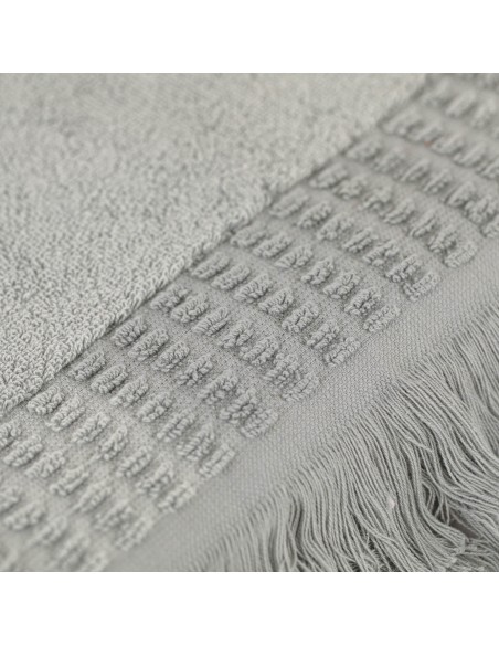 Tappeto bagno con frange 870gr tinta unita Tappeto bagno con frange 870gr tinta unita