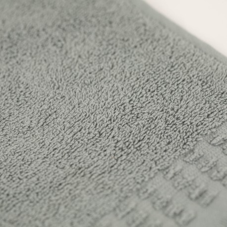 Asciugamano con frange 550gr tinta unita