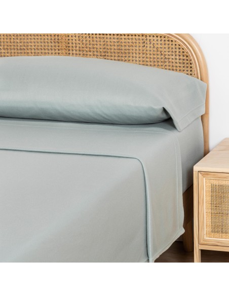 Set di lenzuola termiche tinta unita Set di lenzuola termiche tinta unita