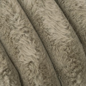 Cuscino quadrato effetto pelo Raya 50x50 - federa + imbottitura 2