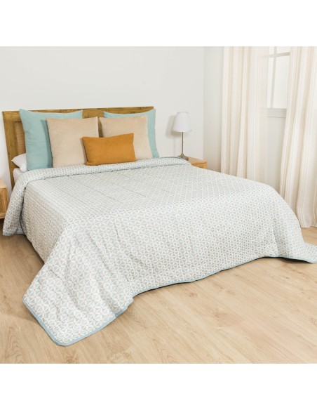 Copriletto jacquard ciniglia Singapur - 120gr Copriletto jacquard ciniglia Singapur - 120gr