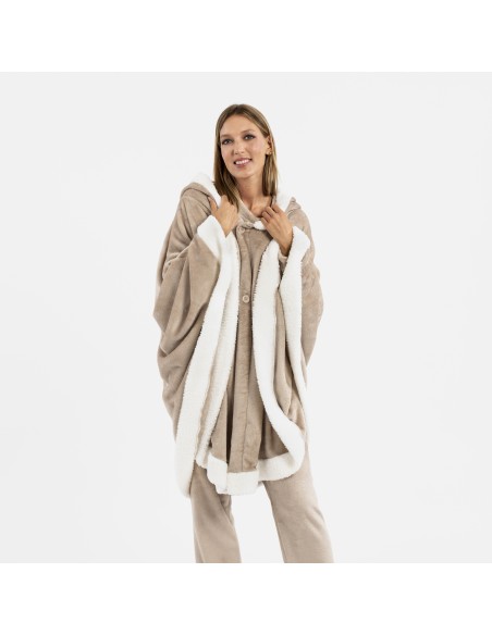 Coperta mantella con cappuccio tinta unita Coperta mantella con cappuccio tinta unita