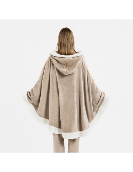 Coperta mantella con cappuccio tinta unita Coperta mantella con cappuccio tinta unita