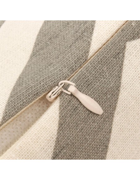 Cuscino quadrato Nela 50x50 - federa + imbottitura Cuscino quadrato Nela 50x50 - federa + imbottitura