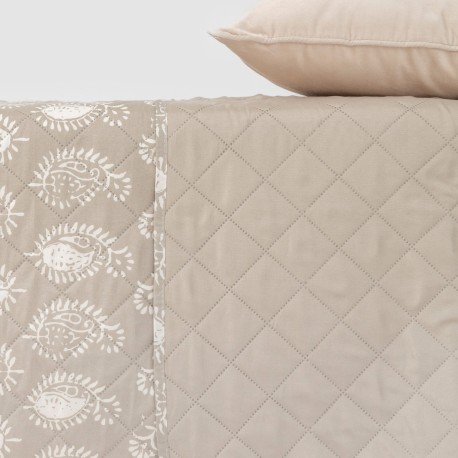 Copriletto bouti Indonesia