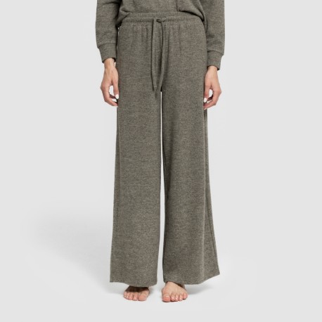 Pantalone lungo ampio in maglia extra morbida