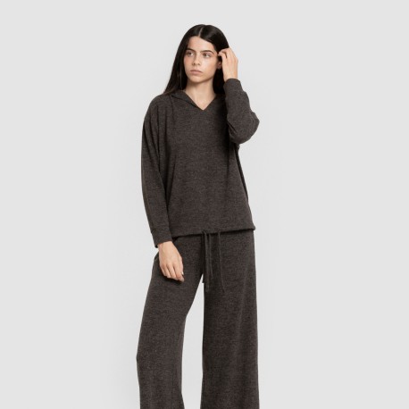 Pantalone lungo ampio in maglia extra morbida