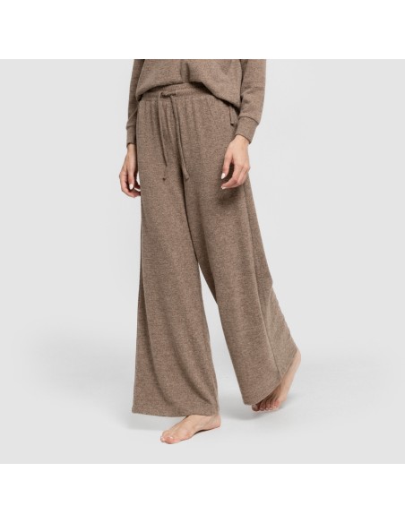 Pantalone lungo ampio in maglia extra morbida Pantalone lungo ampio in maglia extra morbida