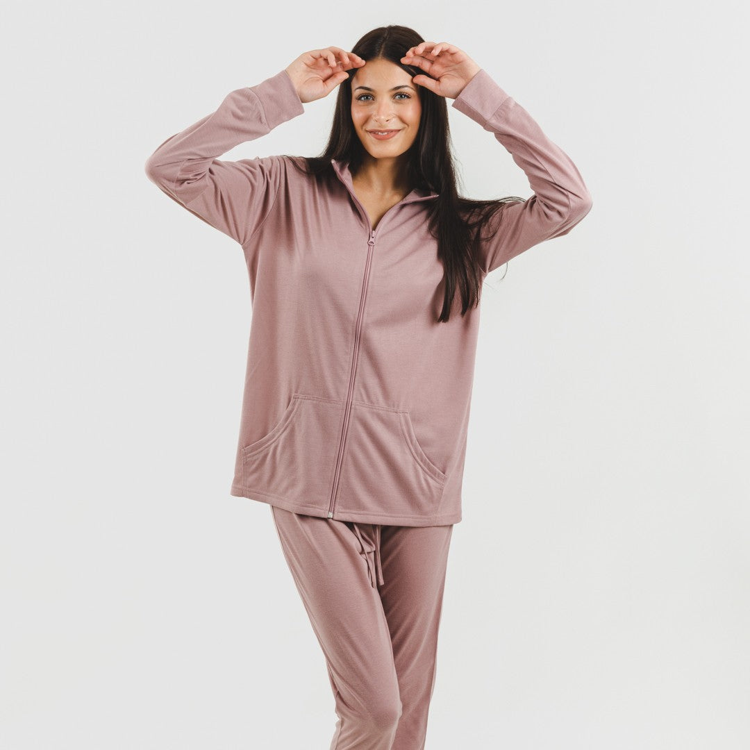 Completo sportivo da donna con giacca e cerniera semplice