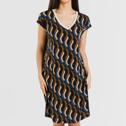 Abito corto e fluido in crêpe rose