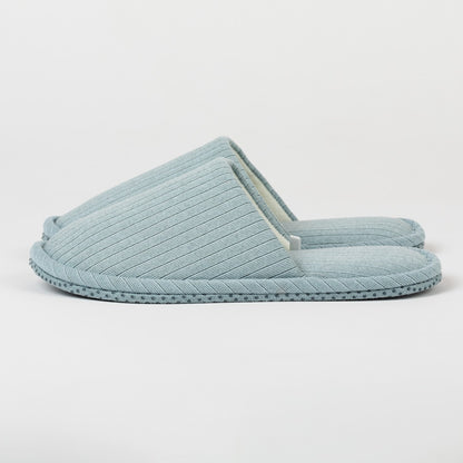 Scarpa Canale a righe larghe con dettagli semplici