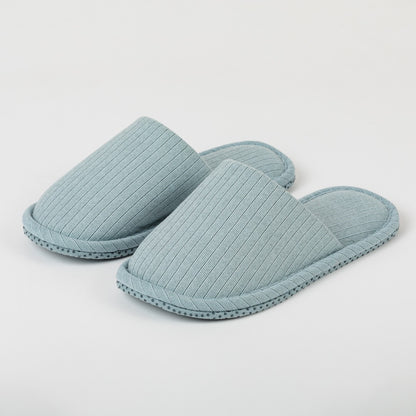 Scarpa Canale a righe larghe con dettagli semplici