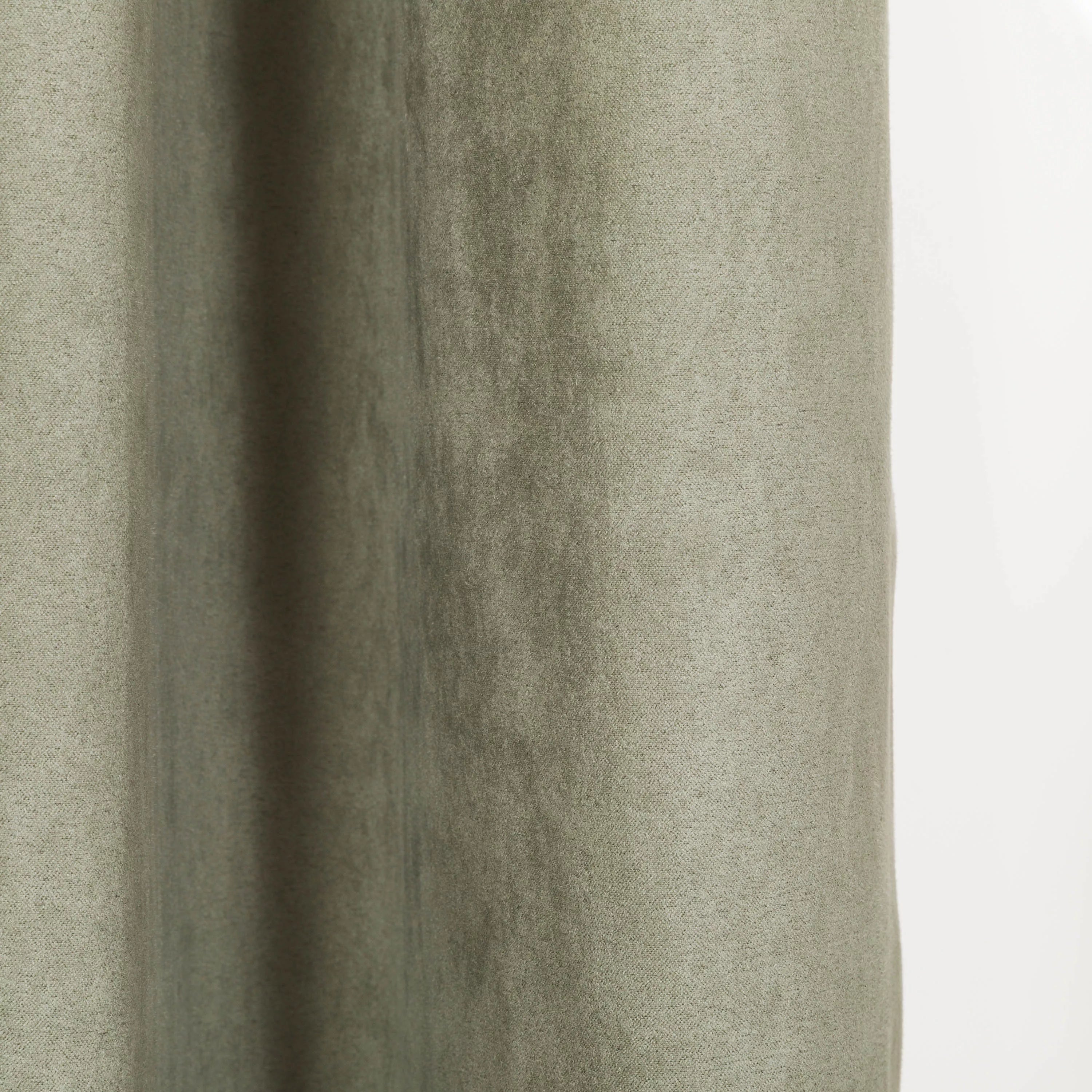 TENDA CON OCCHIELLI IN CAMOSCIO