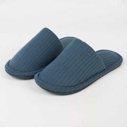 Scarpa Canale a righe larghe con dettagli semplici