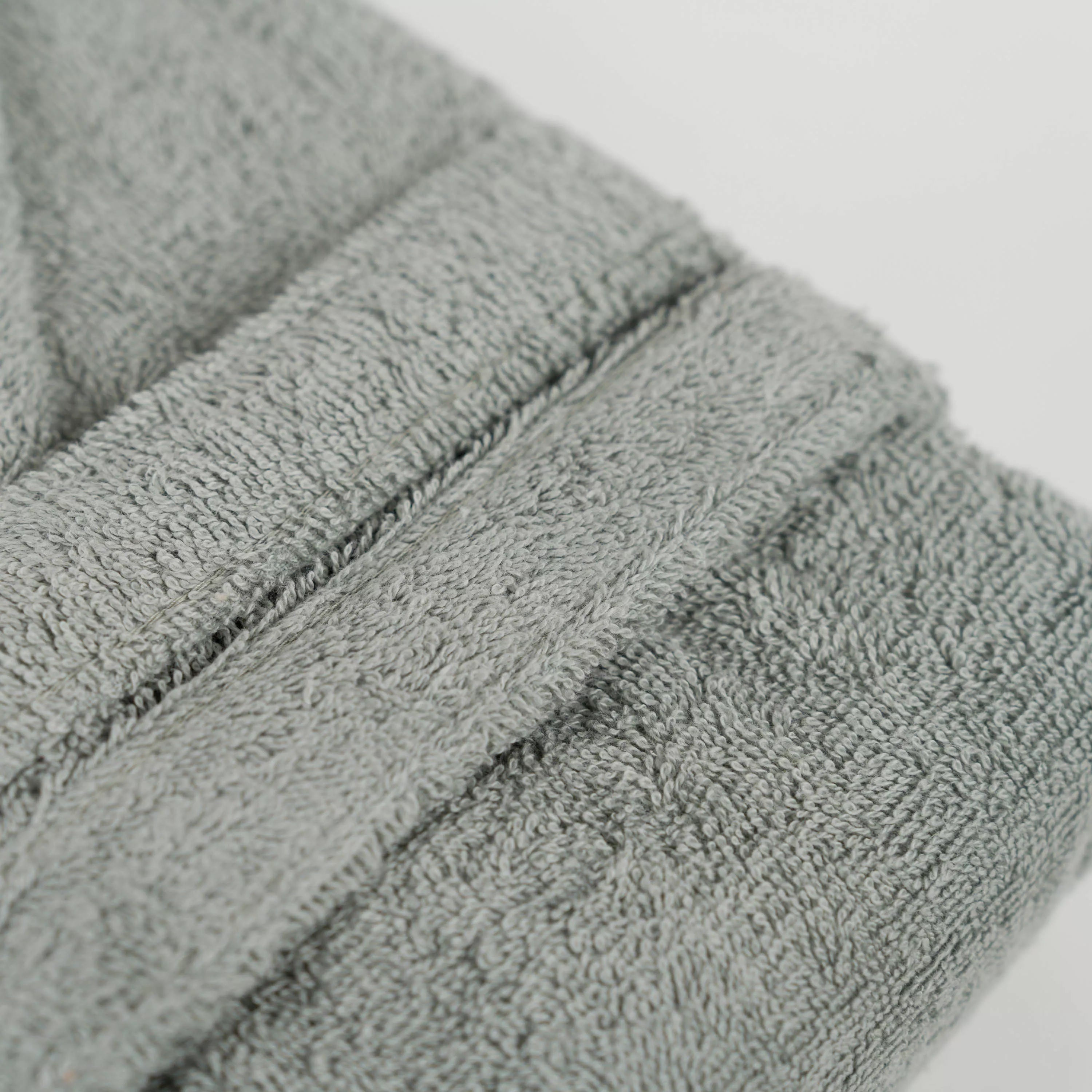 ACCAPPATOIO CON CAPPUCCIO 450 GR. TINTA UNITA