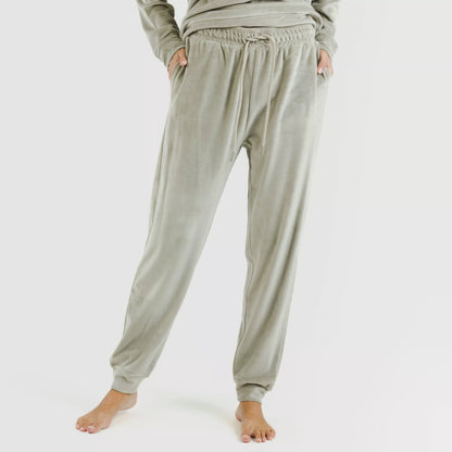 PIGIAMA LUNGO IN VELLUTO SEMPLICE