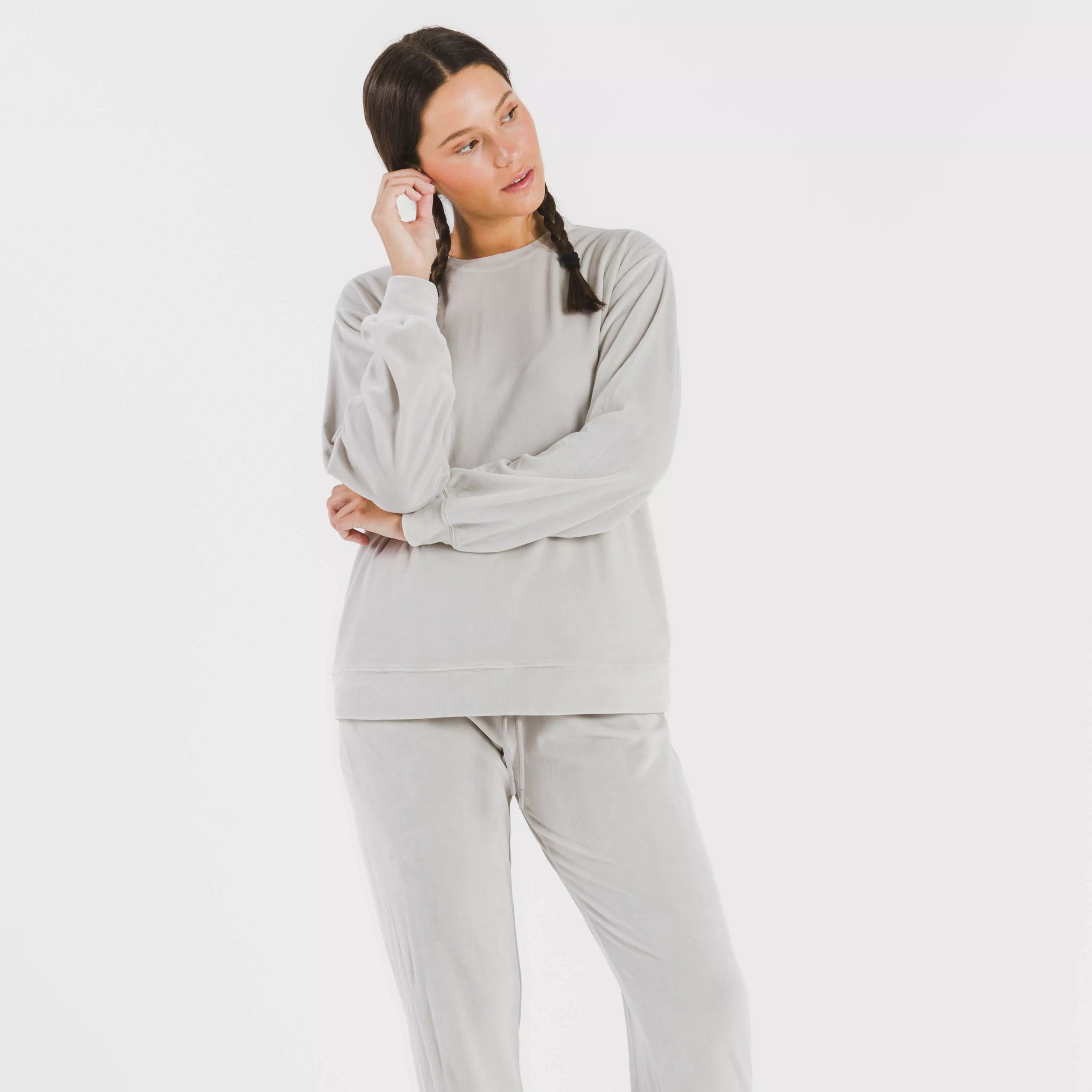 PIGIAMA LUNGO IN VELLUTO SEMPLICE