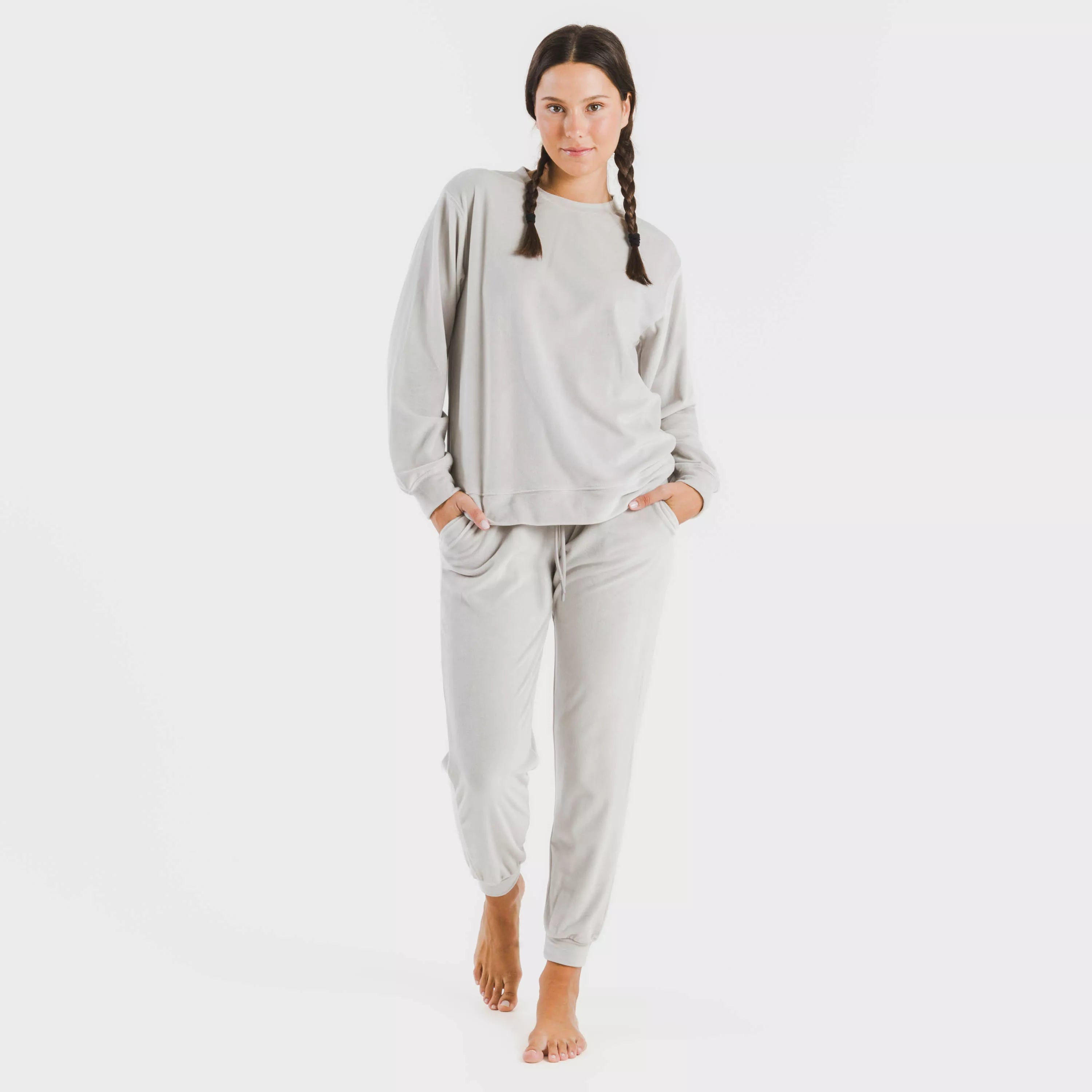 PIGIAMA LUNGO IN VELLUTO SEMPLICE