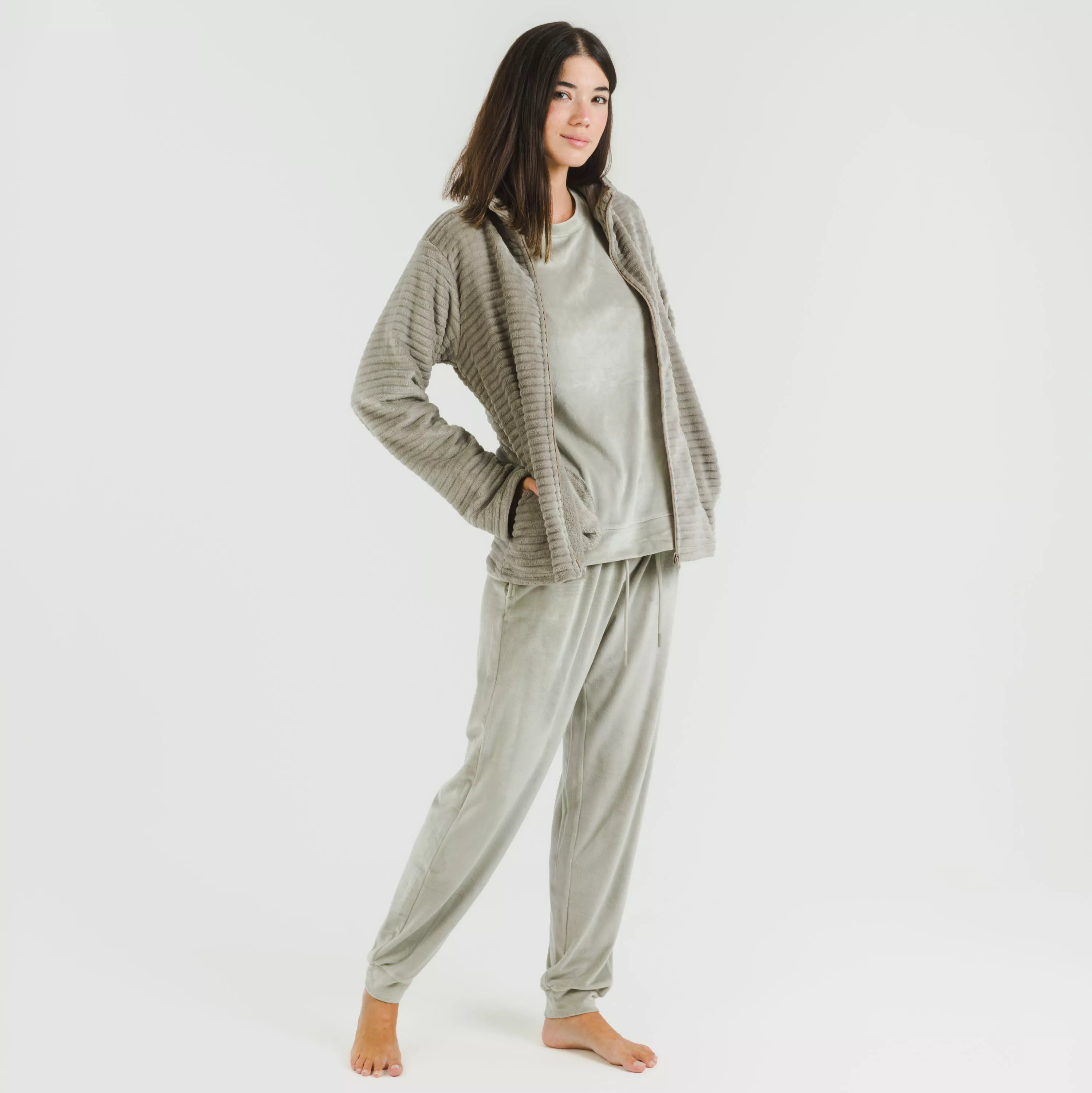 FELPA IN VELLUTO A RIGHE SEMPLICI DA DONNA