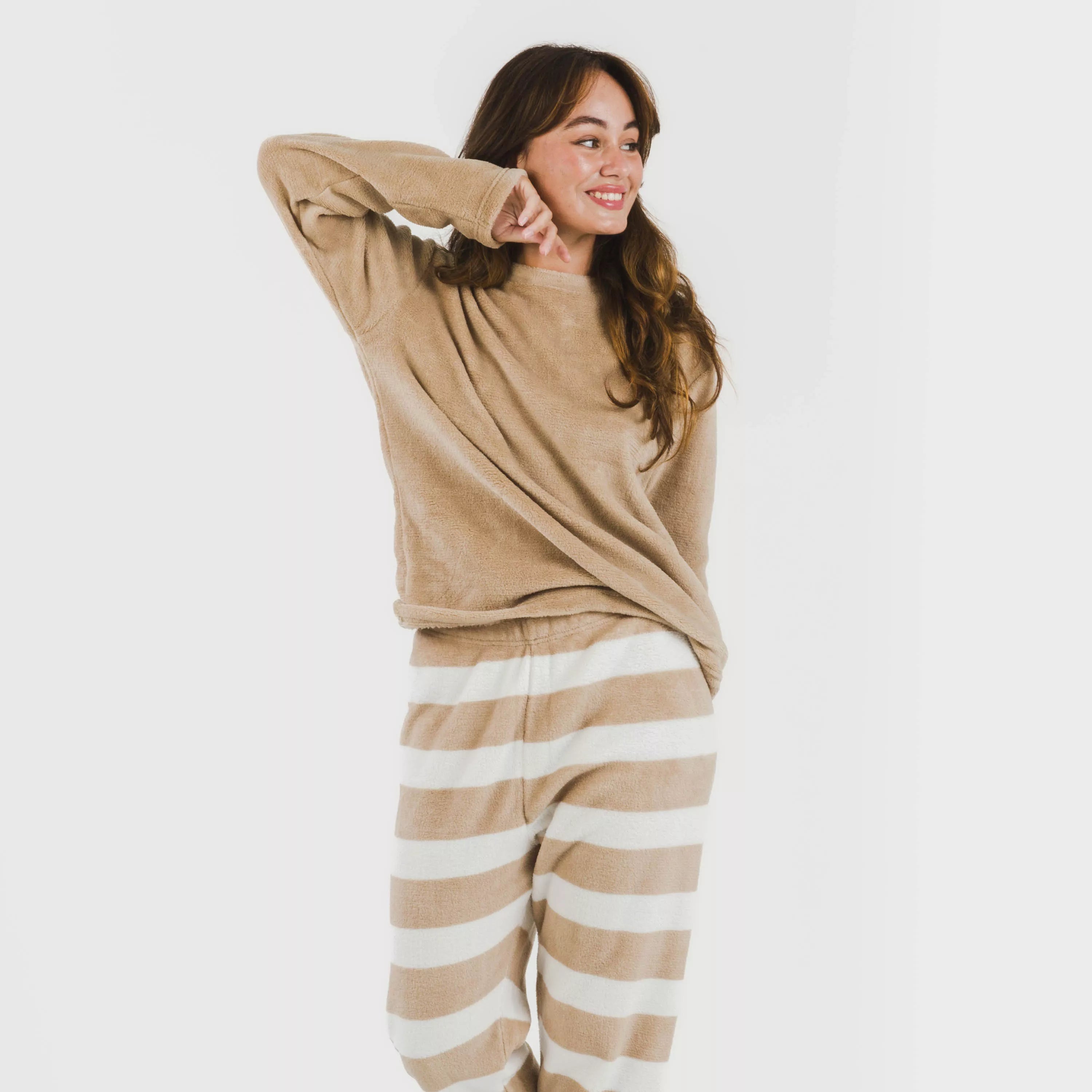 Pigiama da donna color corallo con righe Vinia