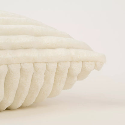 CUSCINO IN VELLUTO A COSTE CON CAPELLI INCROCIATI