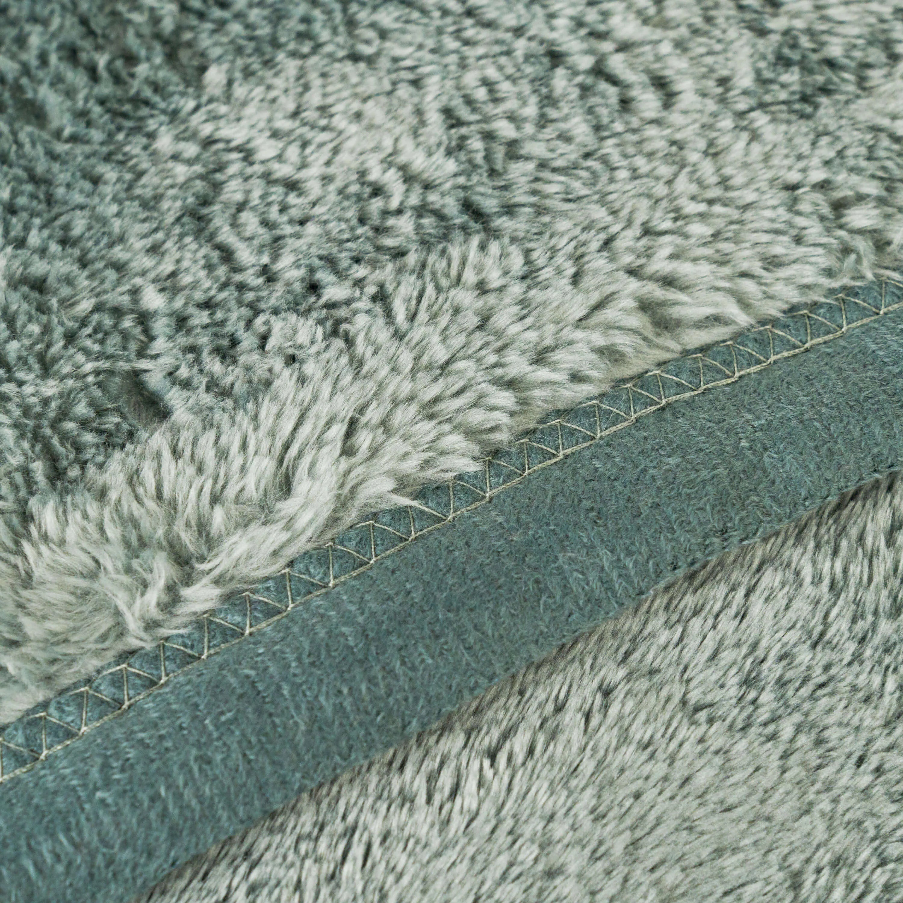 COPERTA IN VELLUTO SOLIDO 500GR