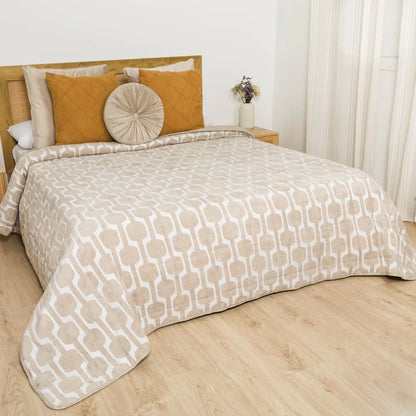 JACQ CHENILLE SUNNIES QUILT