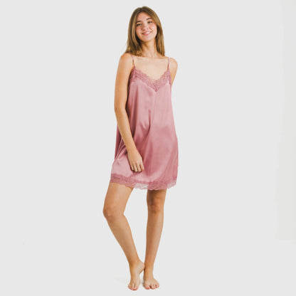 SHORT SATEN FRIDAY PLAIN NIGHTGIFT