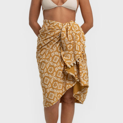 CONFEZIONE ASCIUGAMANO PARO + BORSA EUGENIA