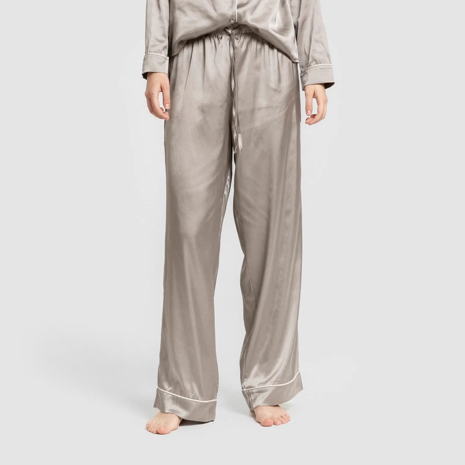 Pigiama lungo in raso da donna Friday Solid