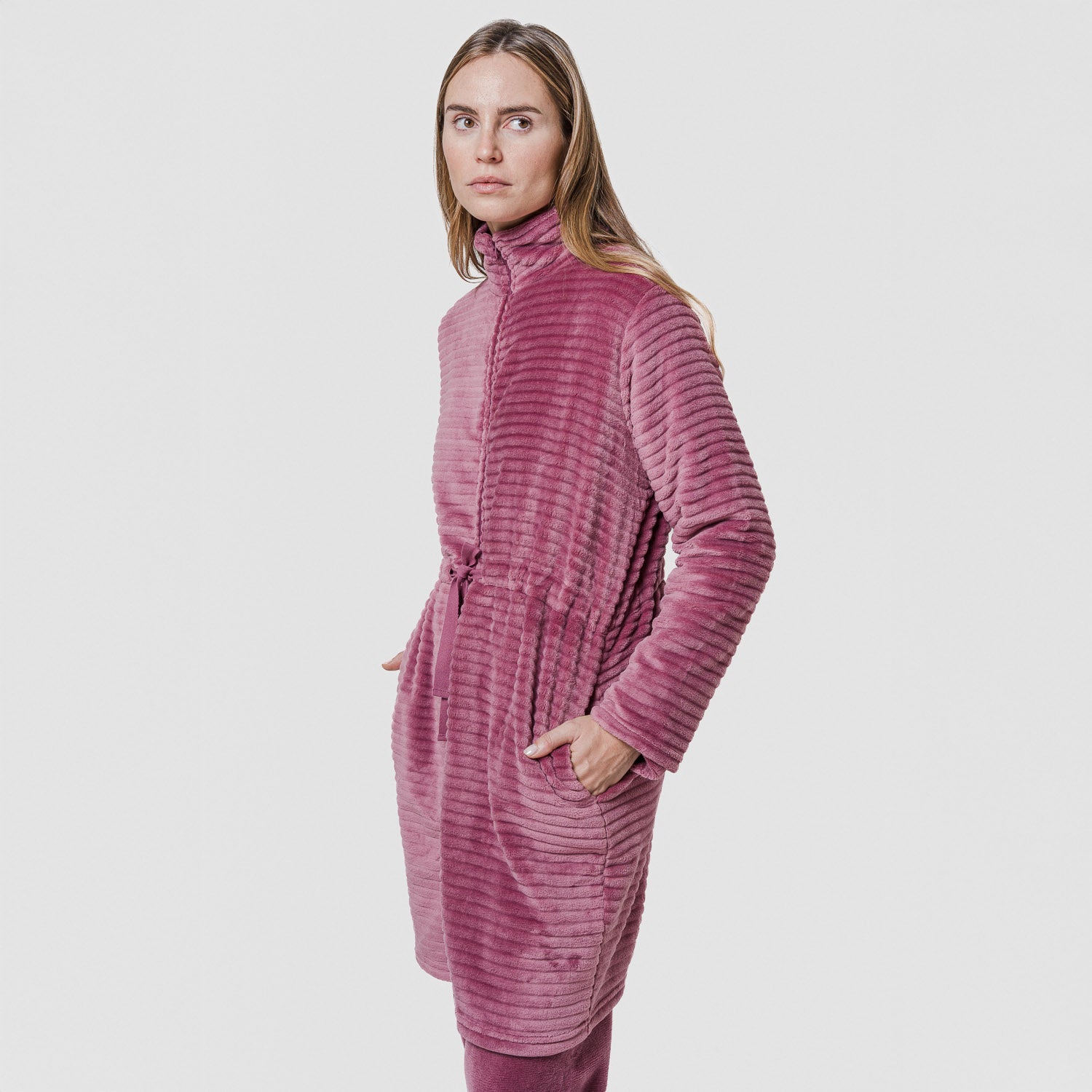 Bata terciopelo raya cremallera Malva Rosa