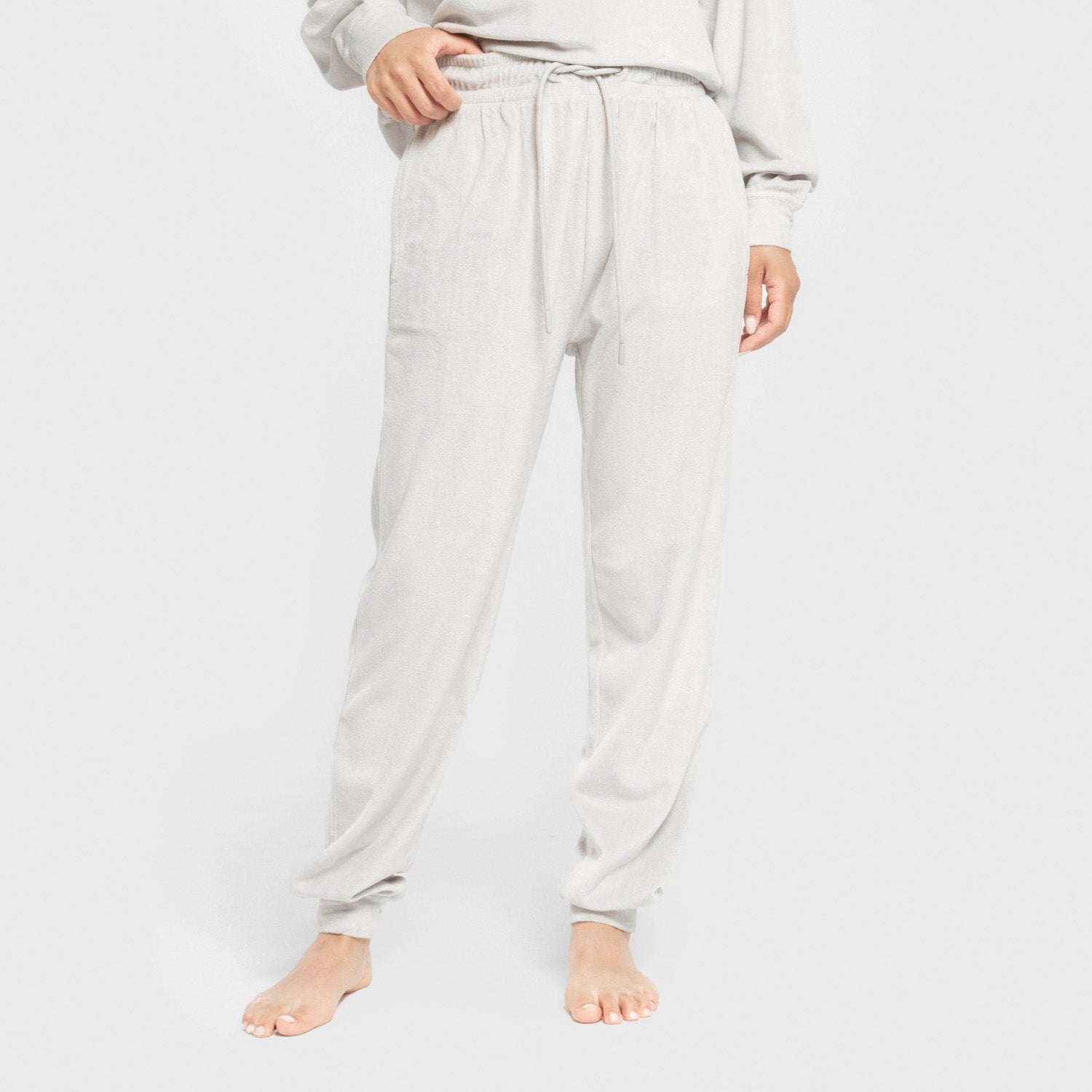 Pijama terciopelo super soft liso Gris Perla